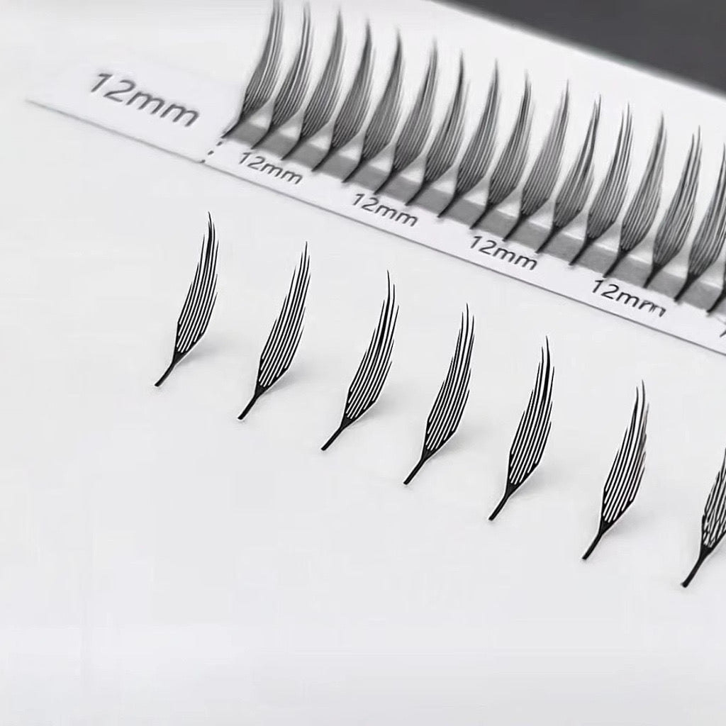 Premade Anime Chunk Lashes